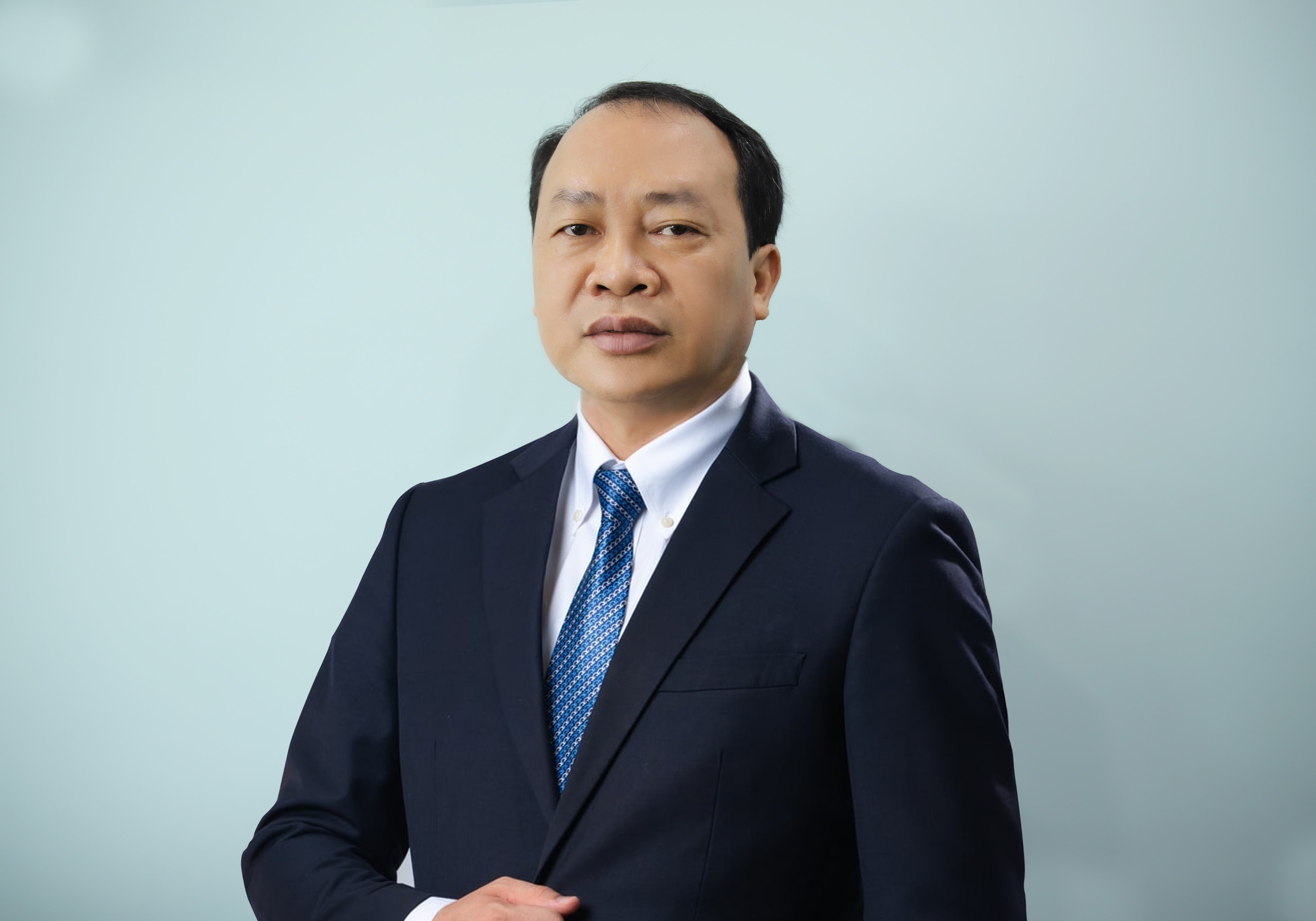 Ông NGUYỄN MINH THỌ